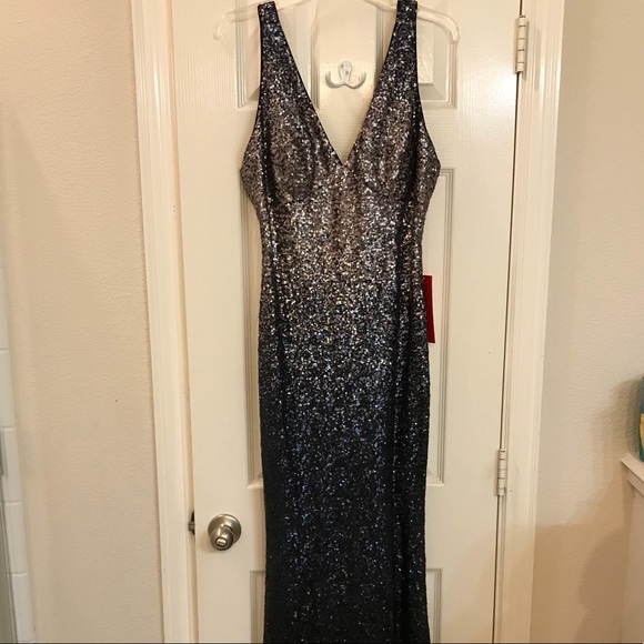 Carmen Marc Valvo Infusion Gown - Picture 2 of 6